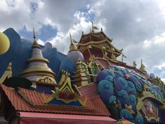 -七彩云南欢乐世界