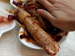 -覃记海鲜美食餐厅