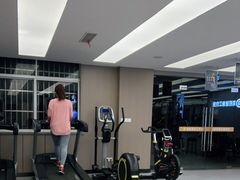-琪航健身工作室(杨高南路地铁站店)