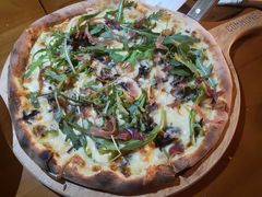 黑松露风干火腿披萨-COMMUNE幻师(渔人码头店)