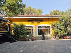 -火车头法国西餐厅