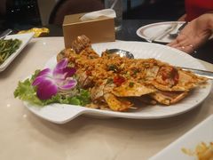 -光海鲜鱼翅餐厅(叻差拉披色路店)