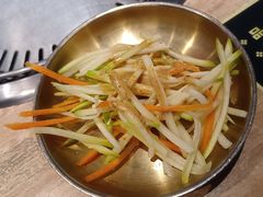 沙拉汁西葫芦胡萝卜丝-权金城·炭火烤肉(北京联想桥店)