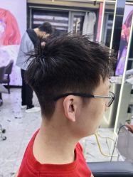 -藤野造型烫发染发