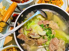 -全牛匠·乐山跷脚牛肉(新中关店)