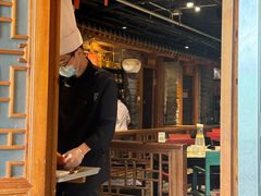-京味斋·北京烤鸭(北京南站洋桥店)