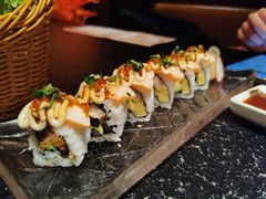 三文鱼牛油果卷-牛家酒场(7mall店)