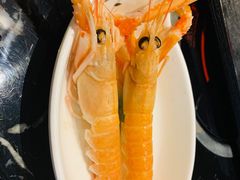 -淡尾·海鲜自助概念餐厅(虹桥南丰城店)