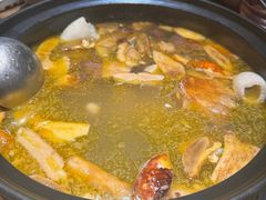 -一朵菌·野生菌探索家火锅(南亚店)