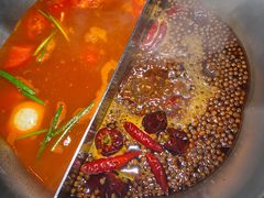 -湊湊火锅·茶憩(南京东路悦荟店)