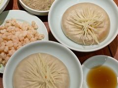 -裕兴记•蟹黄面馆(人民广场店)