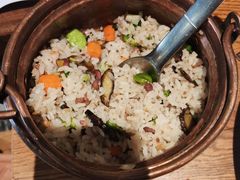-一坐一忘云南菜(嘉里中心店)