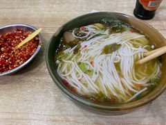 -全家福米线