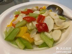 -益健名厨海鲜城(夏湾店)