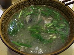 -桥香园云南过桥米线(金马碧鸡店)
