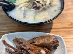 -鸭小妹鸭血粉丝(老门东店)