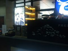 -瑞幸咖啡(北工大理科楼店)