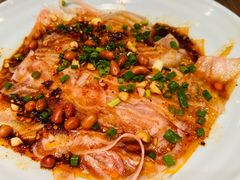 -肖四女乐山跷脚牛肉(滨江天街店)