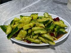 刀拍黄瓜-小民大排档(光谷店)