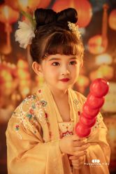 -芒果树国际儿童摄影(月亮河店)