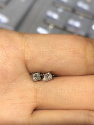 -威德钻石-克拉钻大本营(南京东路店)