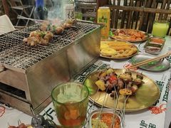 -曾百万小炉小串自助烧烤(高新店)