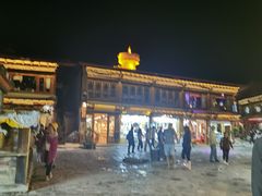 -宏宏无烟石板烧烤