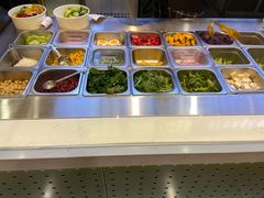 自助取餐区-橙食派沙拉(滨海伊势丹店)