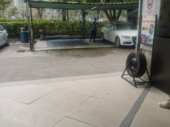 -壹伍陆连锁汽车维修美容(宝安中心区店)