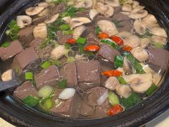 蘑菇肉丝鹅血汤-金典银峰老鹅馆·昆山菜(亭林公园店)