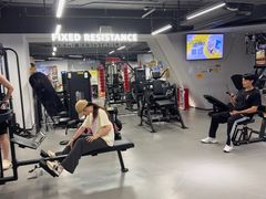 -超鹿运动(达信大厦店)
