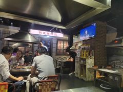 -马路牙子地桌烤肉(工体店)