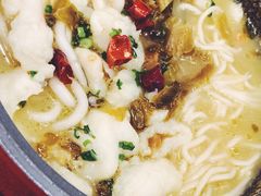 -周鱼小馆石锅酸菜鱼(活力汇店)