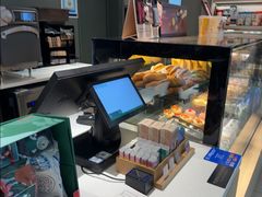 -星巴克(浦东机场T2到达店)