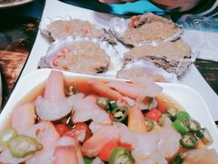 -臻鲜燕海鲜融合餐厅(金陵style店)