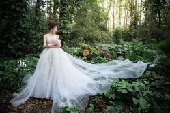 -予白婚纱礼服馆