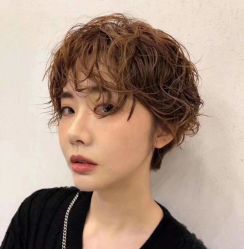 -泽璞堂美发沙龙