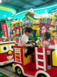 -维佳童话镇