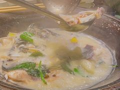 -陈大锅·岳阳鱼馆·地道岳阳菜(美食街店)