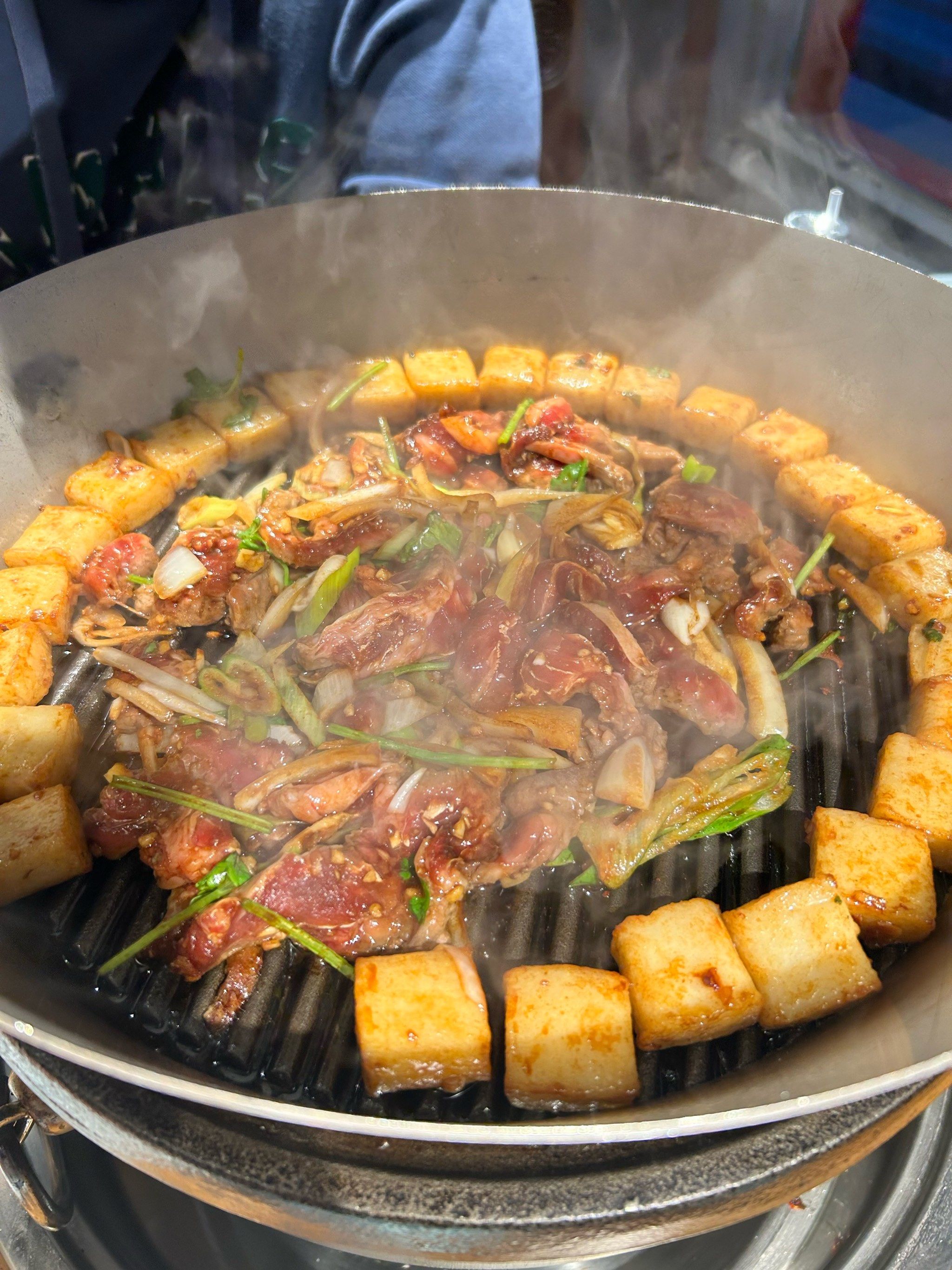 北京百年老字号炙子烤肉!烤肉刘真香!