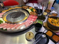 -哈哈碳都·牛肋条无限自助烤肉(台江万达店)