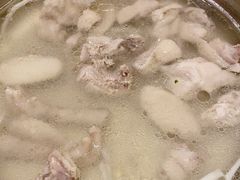 -烹然四季椰子鸡火锅(团结湖总店)