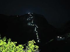 -抱犊寨风景区