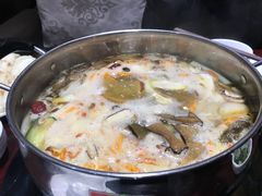 -野菌皇海景野生菌火锅(滨海大道店)