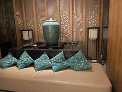 -新盈光·云会所(百丈东路店)