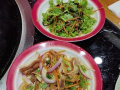 -边江铁锅炖鱼(振八街店)