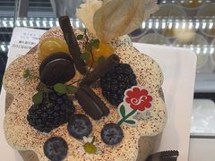 -花花卷卷·鲜食蛋糕(静安久光百货店)