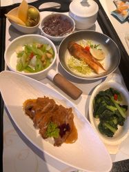 -萌诺尊享(外滩店)