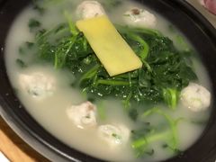 西洋菜煲鲮鱼丸-维园悦谱·海派家常菜(乌鲁木齐南路店)