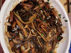 -吴越荣记苏州菜·松鼠桂鱼100%活鱼现做(斜塘老街店)